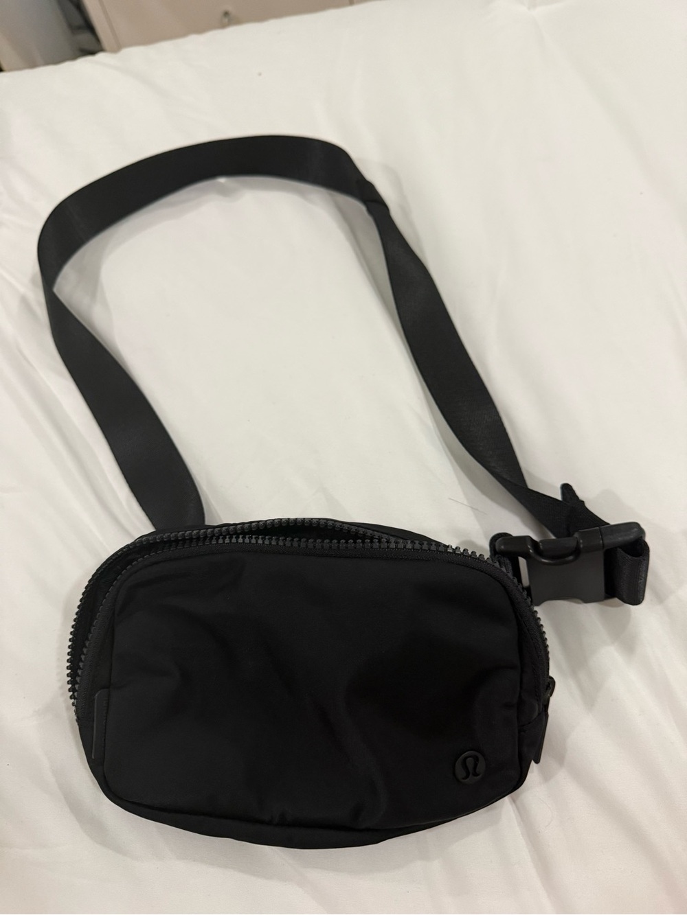 Lululemon Black Crossbody Belt Bag